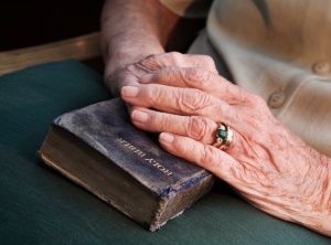 old_hands_on_bible
